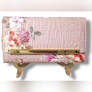 NWOT Steve Madden Embossed Floral Wallet